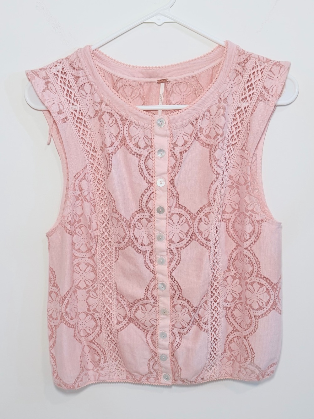Free People Pink Lace Button-Front Sleeveless Blouse